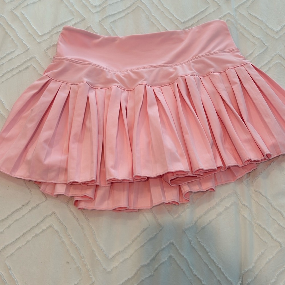 Pink Goldhinge size small pleated skort